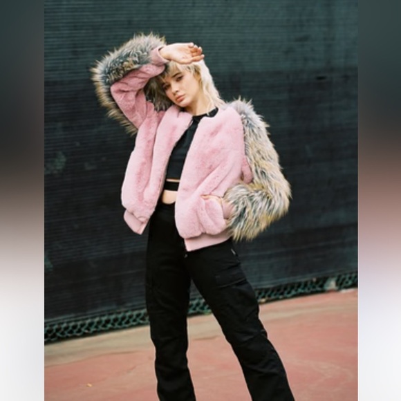 Shaci Faux Fox Fur Pink Bomber Jacket Teddy Coat Mob Wife Size Large - Picture 13 of 13